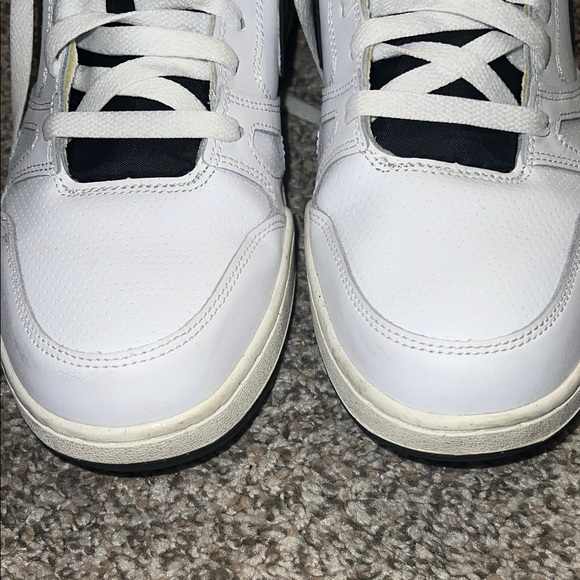 Nike Force Men's White, Gray and Black Low-Top Sneakers - Picture 5 of 7